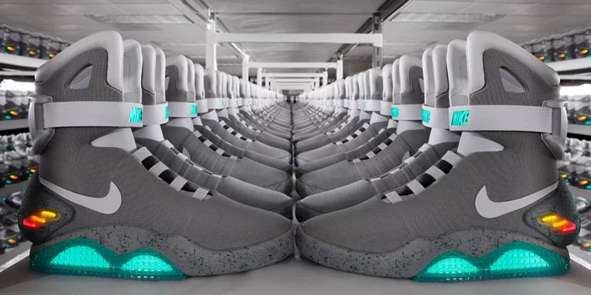 post card Nike regreso al futuro 01.webp